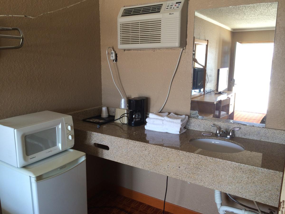 Lake Shore Motel Mannford 외부 사진