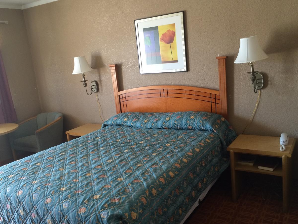 Lake Shore Motel Mannford 외부 사진