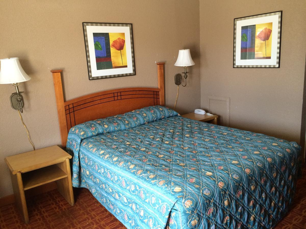 Lake Shore Motel Mannford 외부 사진